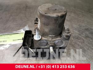 Gebruikte ABS Pomp Fiat Ducato (250) 3.0 D 160 Multijet Power Prijs € 211,75 Inclusief btw aangeboden door van Deijne Onderdelen Uden B.V.