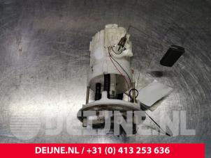 Renault Trafic Electric fuel pump O108954 photo 2