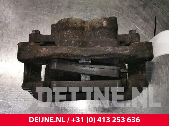 Mercedes Sprinter Remklauw (Tang) links-achter O108959