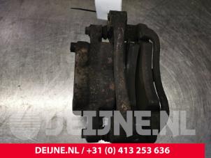 Mercedes Sprinter Bremszange links hinten O108959 foto 2