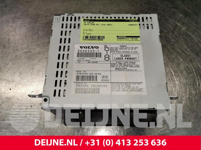 Volvo XC90 CD player O108986