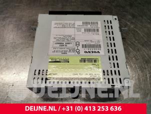Volvo XC90 CD player O108986 photo 3