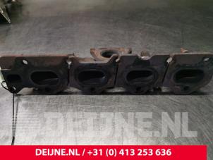 Peugeot Expert Abgaskrümmer O109154 foto 2