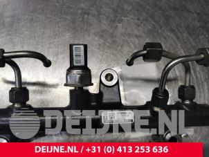 Peugeot Expert Einspritzdüse (Einspritzer) O109166 foto 2
