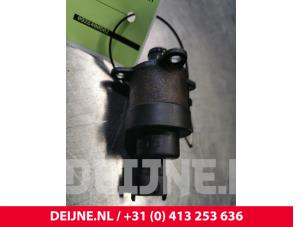 Renault Trafic Brandstof Drukregelaar O109191 foto 2