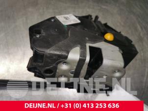 Ford Transit Courier Minibus/van rear door lock mechanism O109235 photo 2