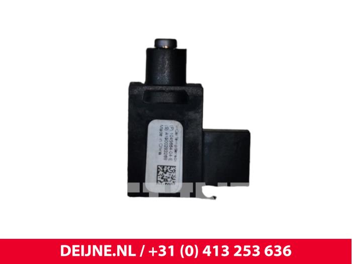 Tesla Model 3 Temperatuursensor binnen O109339