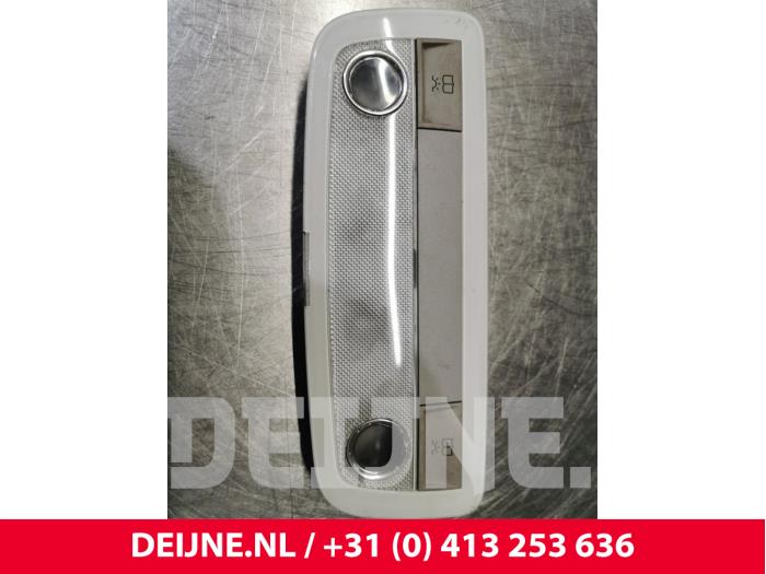 Mercedes C-Klasse Interior lighting, rear O109358