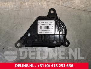 Mercedes C-Klasse Steering wheel switch O109402 photo 2