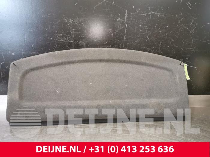 Mercedes C-Klasse Parcel shelf O109404
