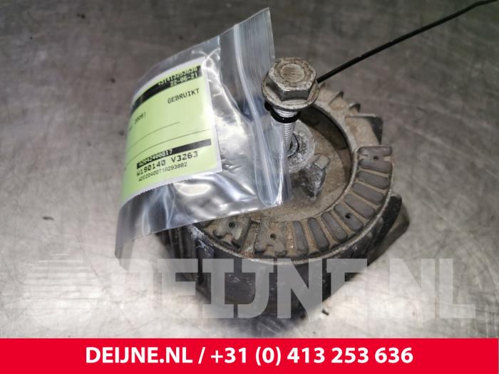 Mercedes C-Klasse Engine mount O109448