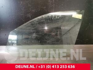 Gebruikte Deurruit 4Deurs links-voor Mercedes C (W204) 2.2 C-200 CDI 16V Prijs € 60,00 Margeregeling aangeboden door van Deijne Onderdelen Uden B.V.