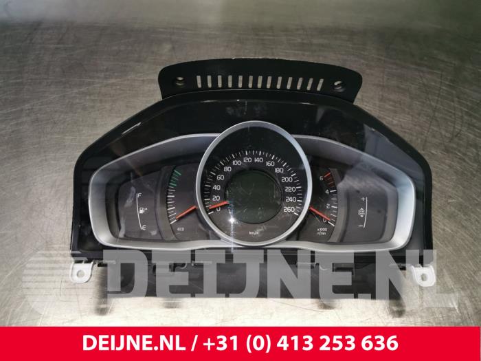 Volvo V70 Odometer KM O109553