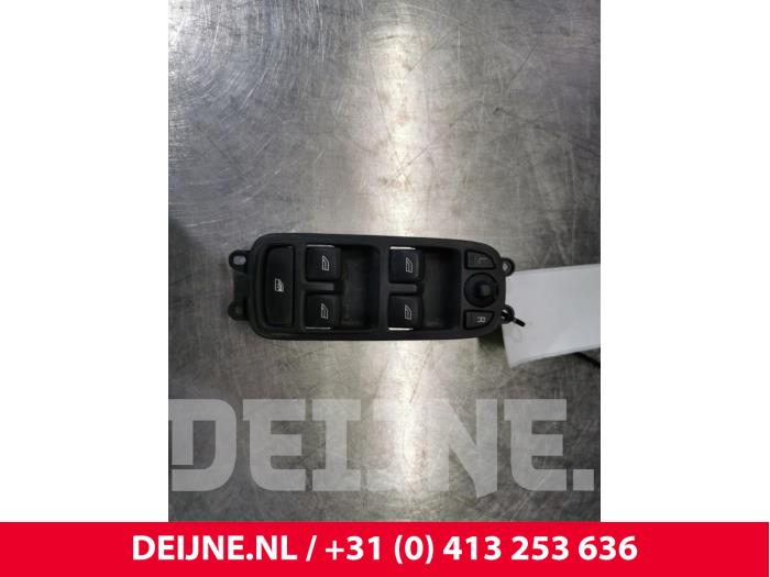 Volvo V50 Elektrisch Raam Schakelaar O109791