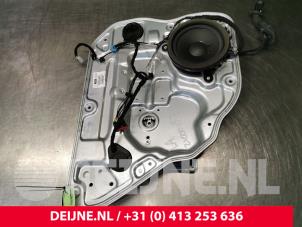 Volvo V50 Ruitmechaniek 4Deurs links-achter O109801 foto 2