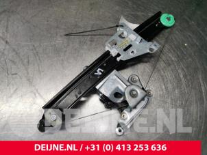 Volvo V70 Fenstermechanik 4-türig links hinten O109835 foto 3