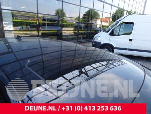 Gebruikte Schuifdak Volvo V60 I (FW/GW) 2.4 D6 20V Plug-in Hybrid AWD Prijs € 150,00 Margeregeling aangeboden door van Deijne Onderdelen Uden B.V.