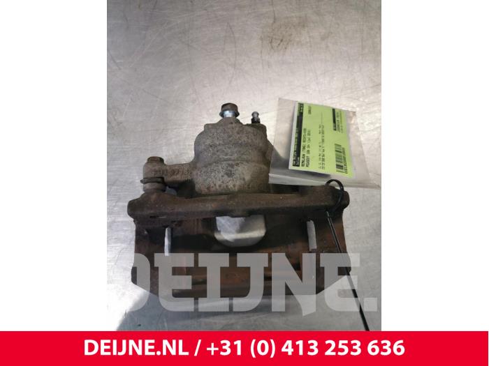 Peugeot 108 Front brake calliper, right O109935