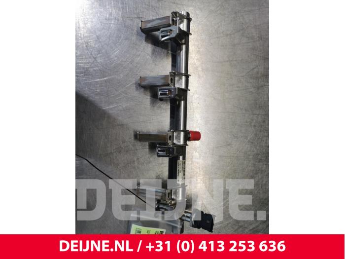 Ford Focus Einspritzdüse (Einspritzer) O109953