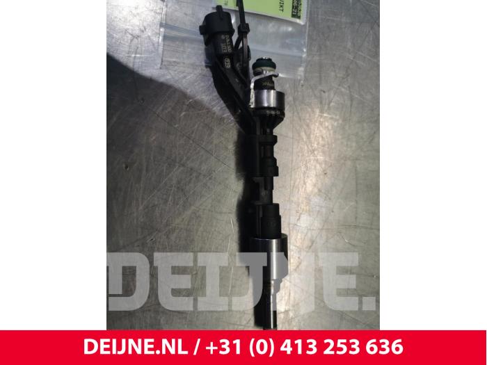 Ford Focus Injector (petrol injection) O109958