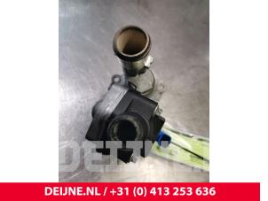 Ford Focus Thermostatgehäuse O109964 foto 4