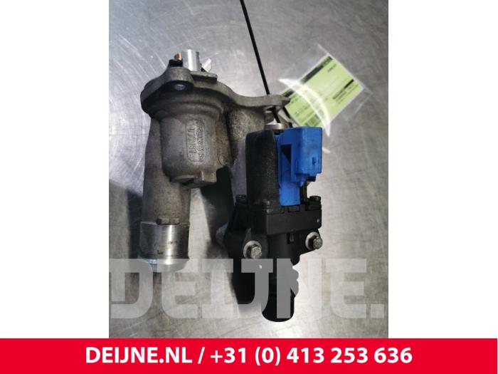 Volvo V40 Thermostatgehäuse O109971