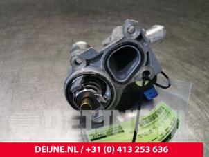 Volvo V40 Thermostaathuis O109971 foto 3