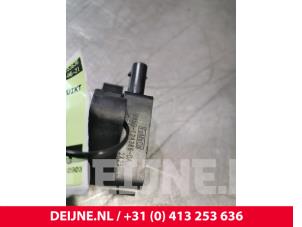 Volvo V40 Ignition coil O109979 photo 3