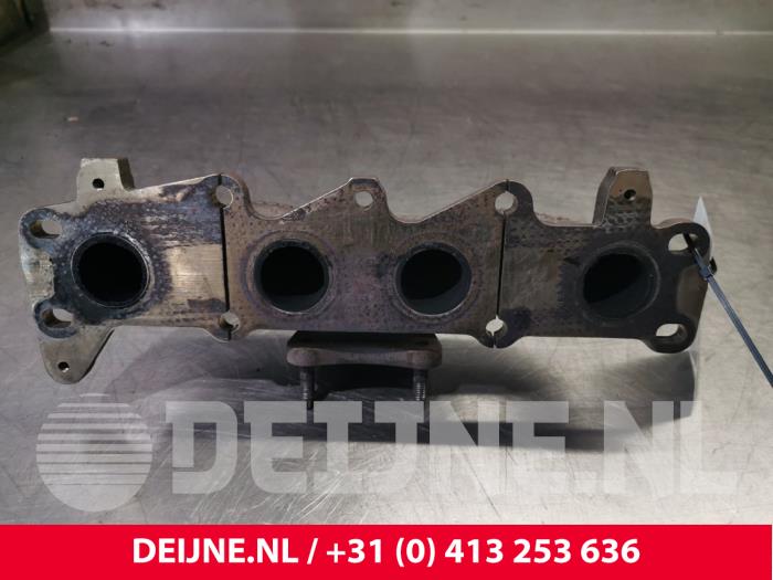 Volvo V40 Abgaskrümmer O109988