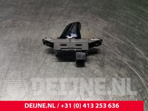Fiat 500 Electric window switch O110058 photo 2