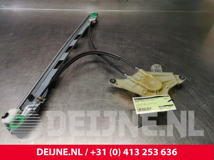 Renault Master Fenstermechanik 2-türig rechts vorne O110221