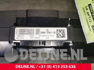 Mercedes Sprinter Panic lighting switch O110290 photo 4