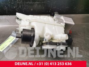 Tesla Model 3 Expansievat O110344 foto 3