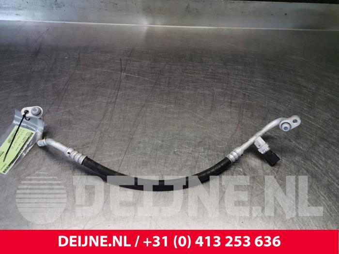 Tesla Model 3 Klima Leitung O110393