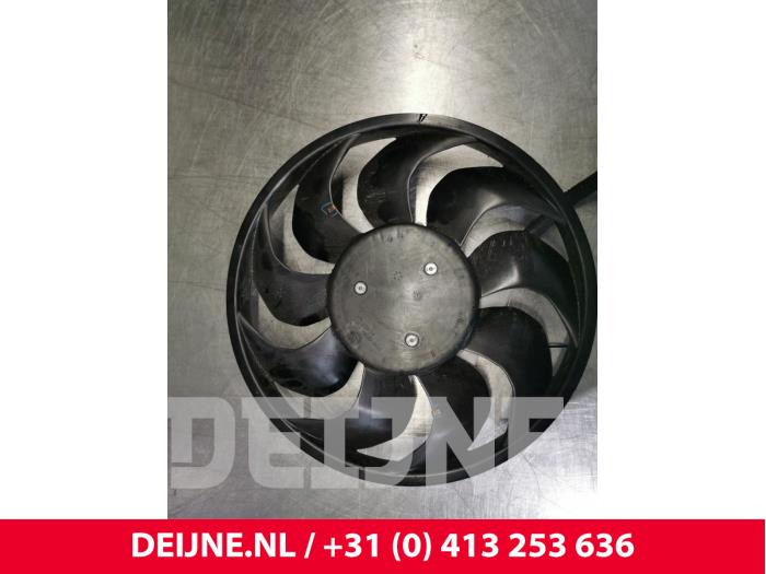 Tesla Model 3 Kühlgebläse O110396