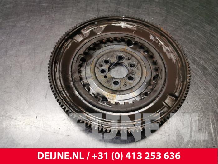 Gebruikte Starterkrans Volkswagen Jetta IV (162/16A) 1.2 TSI Prijs € 175,00 Margeregeling aangeboden door van Deijne Onderdelen Uden B.V.
