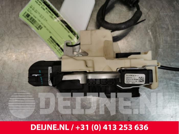 Volvo XC60 Türschlossmechanik 4-türig links hinten O110466