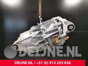 Tesla Model 3 Elektromotor Elektro-Auto O110536 foto 3