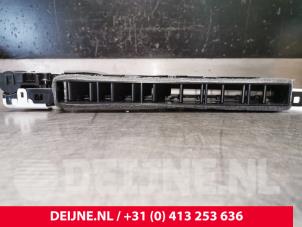 Tesla Model 3 Luchtrooster Dashboard O110573 foto 2