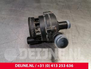 Opel Movano Extra waterpomp O110660 foto 3