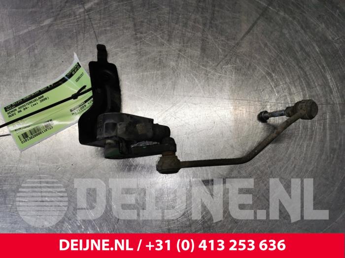 Audi A6 Xenon Höhenregler O110723