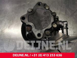 Audi A6 Power steering pump O110725 photo 3