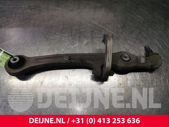 Audi A6 Querlenker unten links vorne O110733