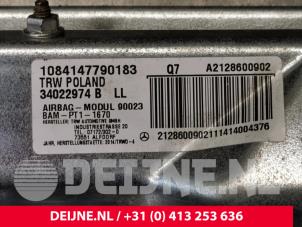 Mercedes E-Klasse Knee airbag O110758 photo 3