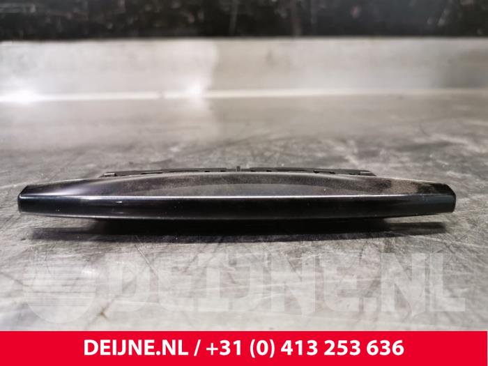 Mercedes E-Klasse PDC paneel O110765