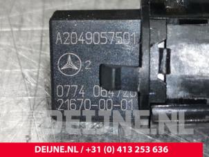 Mercedes E-Klasse Lichtsensor O110766 foto 2