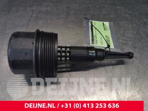 Mercedes Sprinter Oliefilter deksel O110941 foto 2