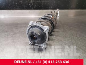 Audi A6 Stoßdämpferstrebe links vorne O111068 foto 3