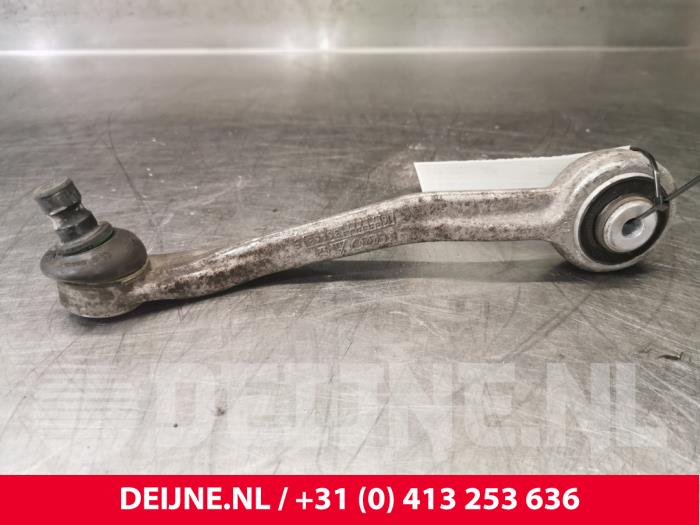 Audi A6 Querlenker oben links vorne O111075