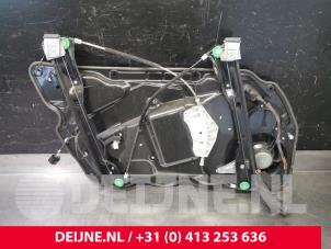 Volkswagen Passat Window mechanism 4-door, front right O111090 photo 2